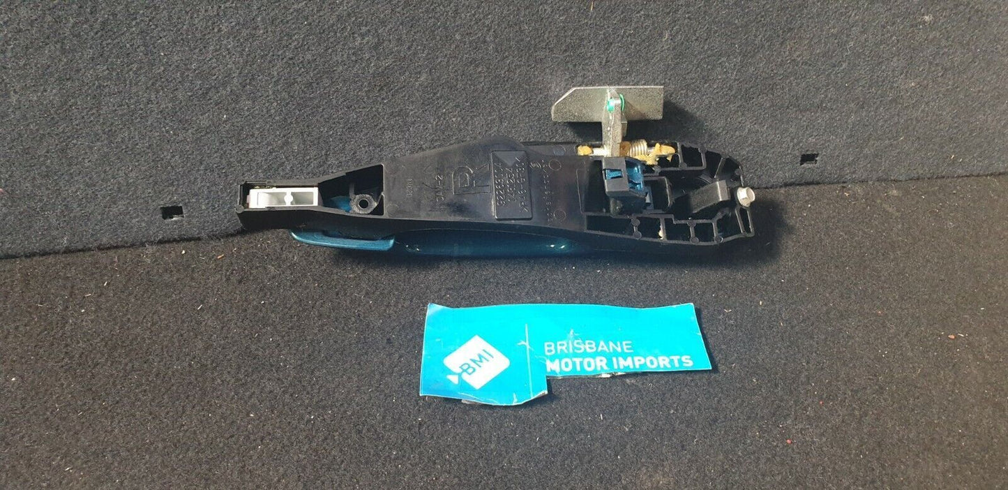 HOLDEN COMMODORE RIGHT REAR OUTER DOOR HANDLE VE MODEL 2006-13 -- BLUE