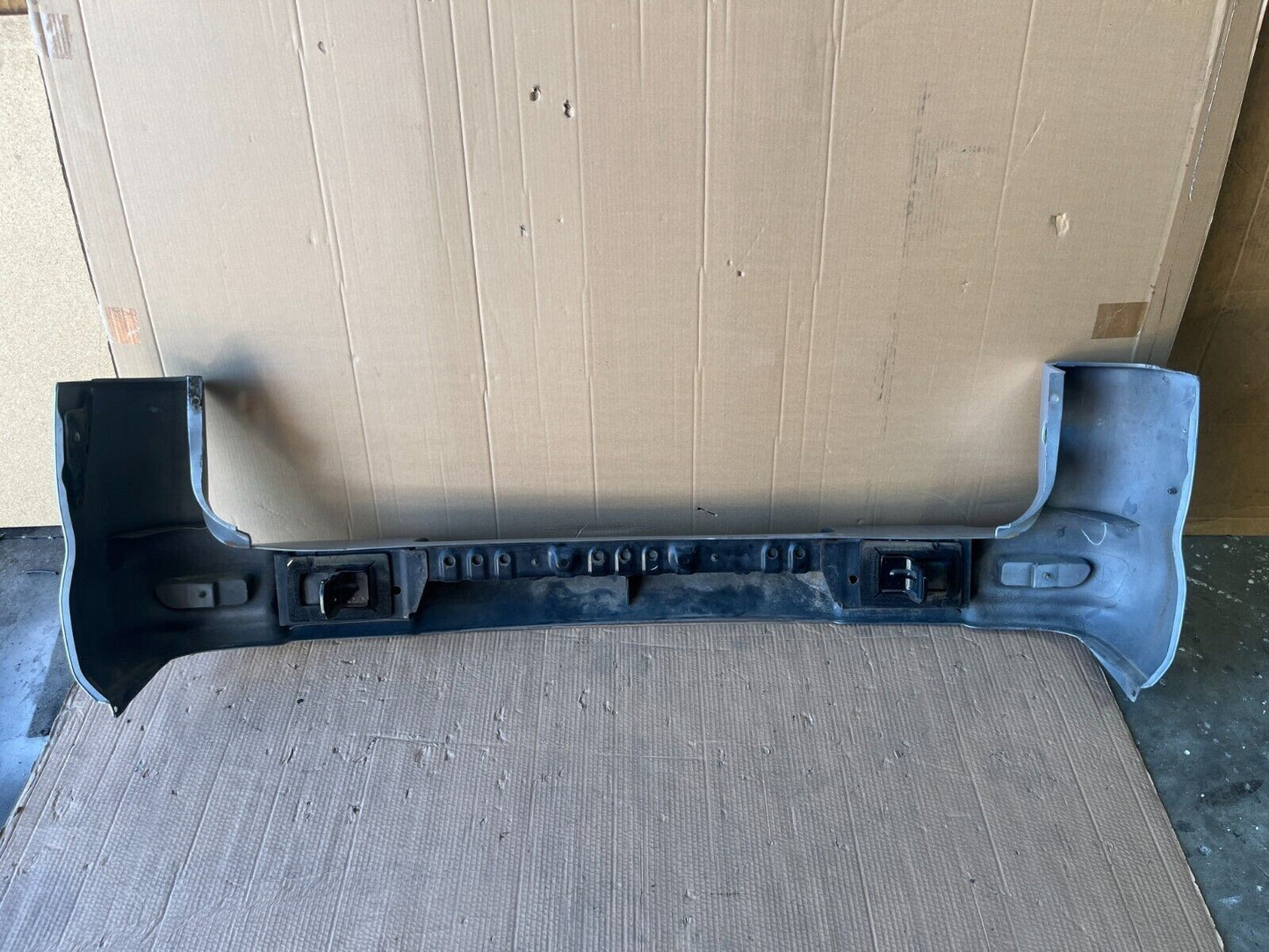 MITSUBISHI PD6W DELICA REAR BUMPER