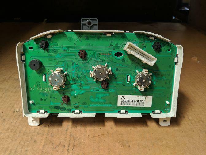 2006 NISSAN CUBE Z11 INSTRUMENT CLUSTER 10/02-11/08 19XXXKMS