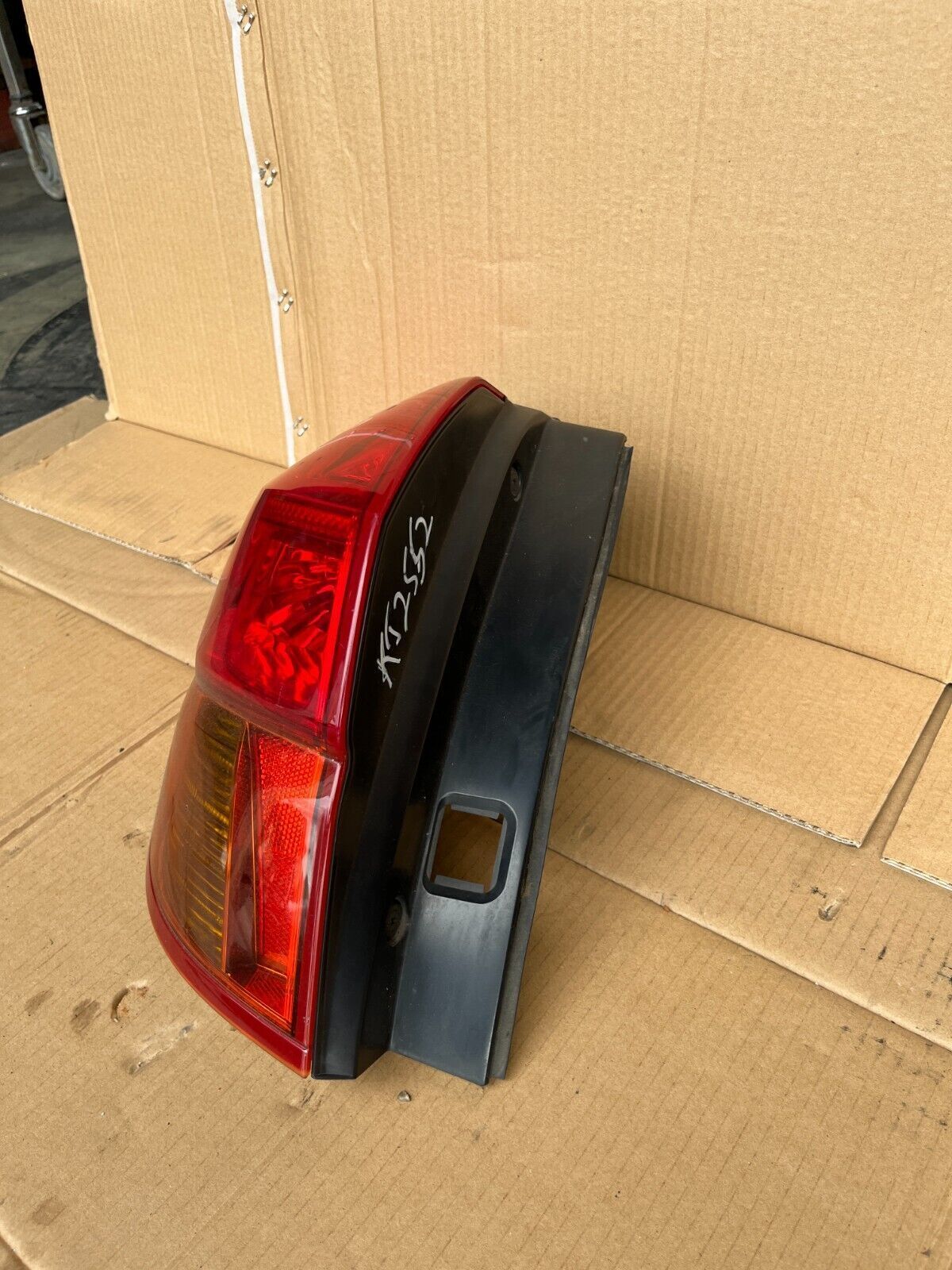 SUBARU LIBERTY LEGACY BH5 LH TAILLIGHT