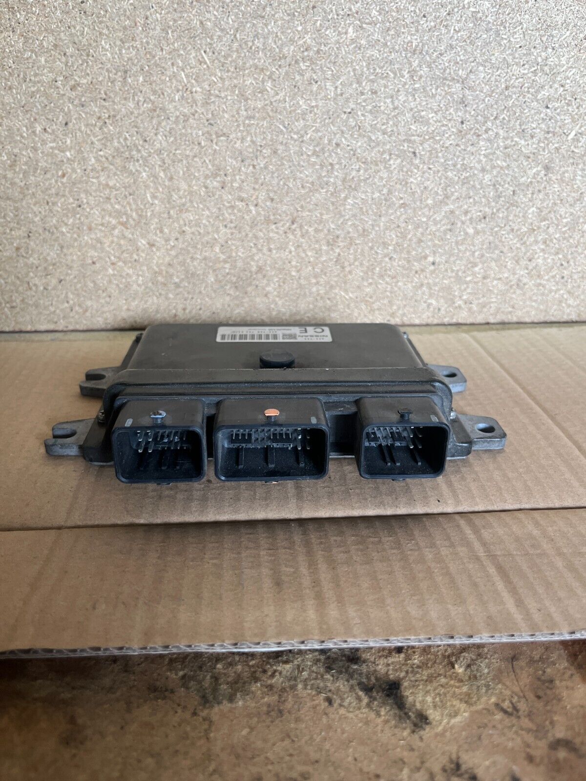 NISSAN CUBE Z11 ECU AUTO 1.5L 3 PLUG TYPE