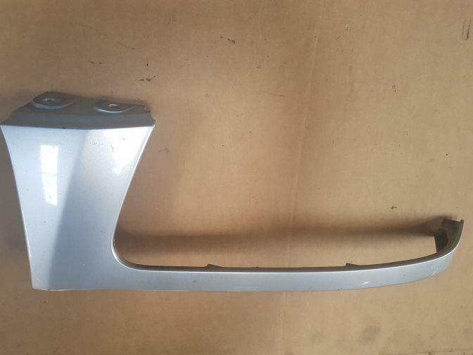 2004 SUBARU FORESTER SG9 LEFT HEADLIGHT SURROUND