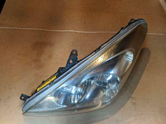 2003 LEXUS ES300 LEFT XENON HEADLIGHT 10/01-07/04