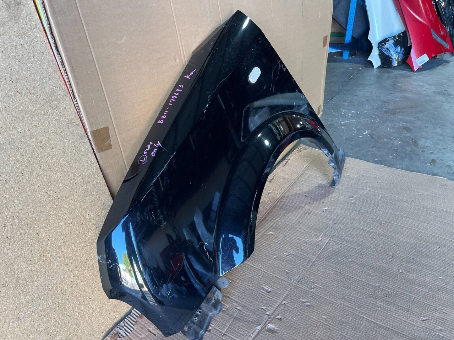 NISSAN CUBE Z11 FRONT LEFT GUARD