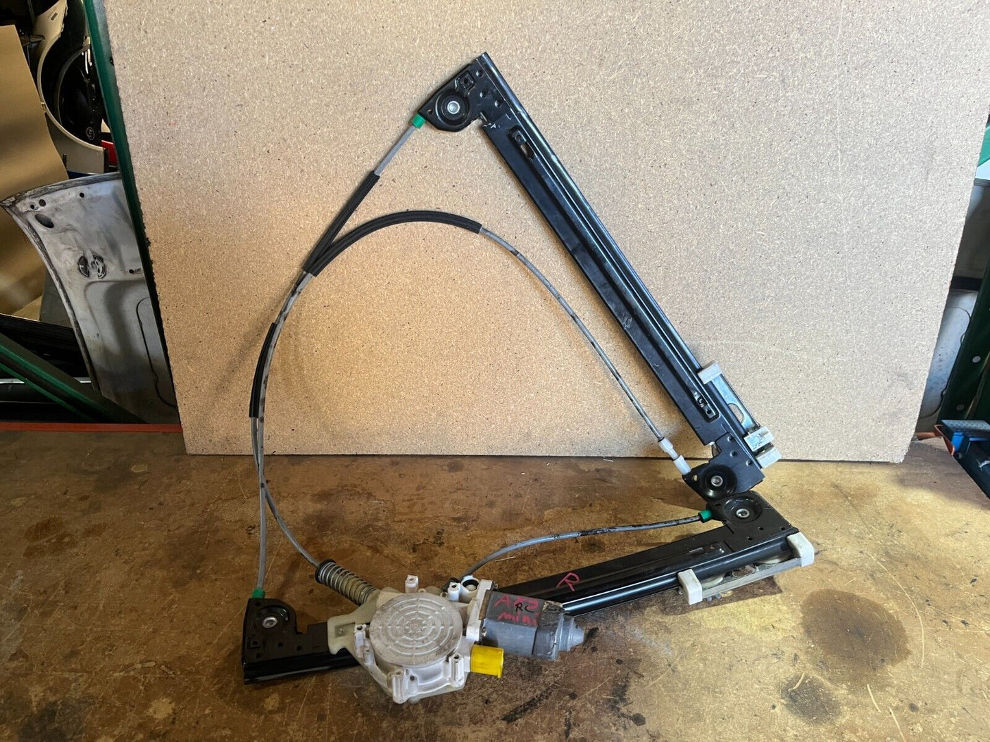 MINI COOPER RIGHT HAND WINDOW REGULATOR R50/R53/R56