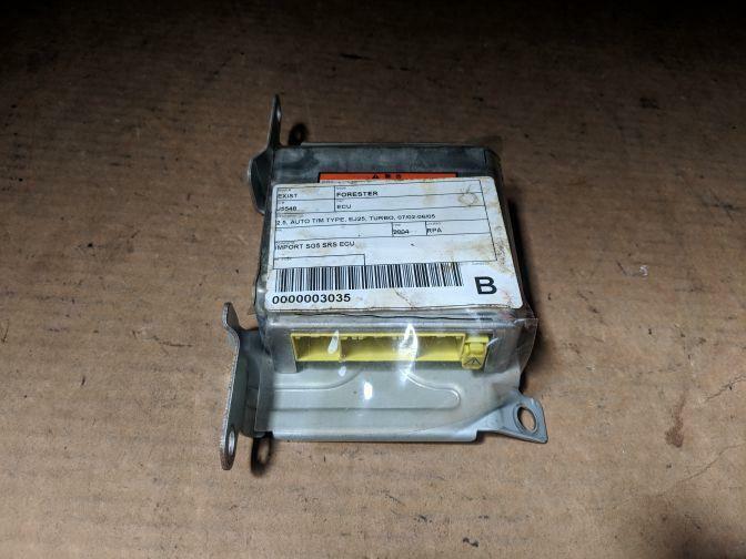 2004 SUBARU FORESTER SG5 SRS AIRBAG ECU XD30E02900V 07/02-06/05
