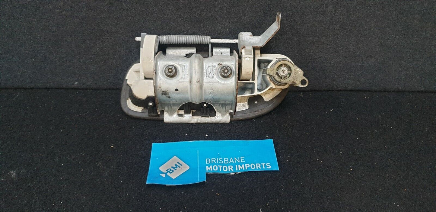 VOLVO S60 or V60 RIGHT FRONT OUTER DOOR HANDLE 2000-2009