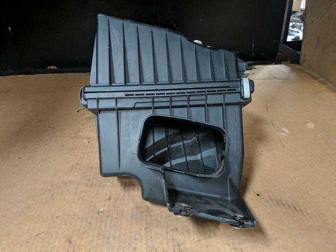 1999 NISSAN SKYLINE R34 GT AIRBOX 05/98-08/02 RB25DE NEO