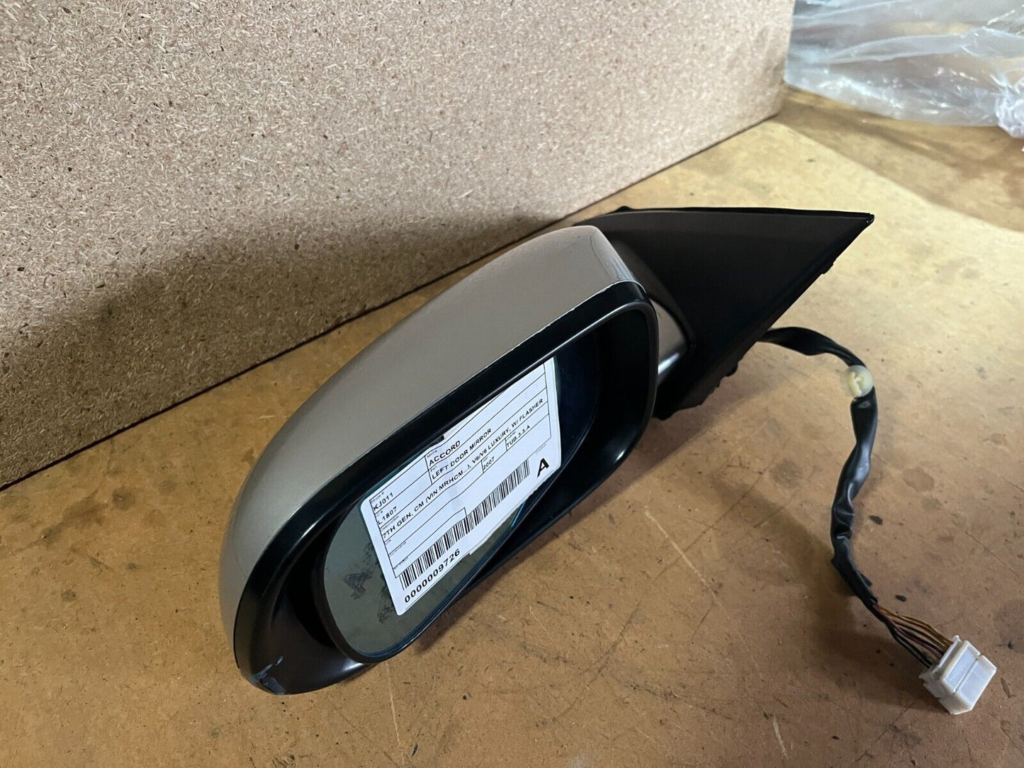 HONDA ACCORD 7TH GEN LH MIRROR