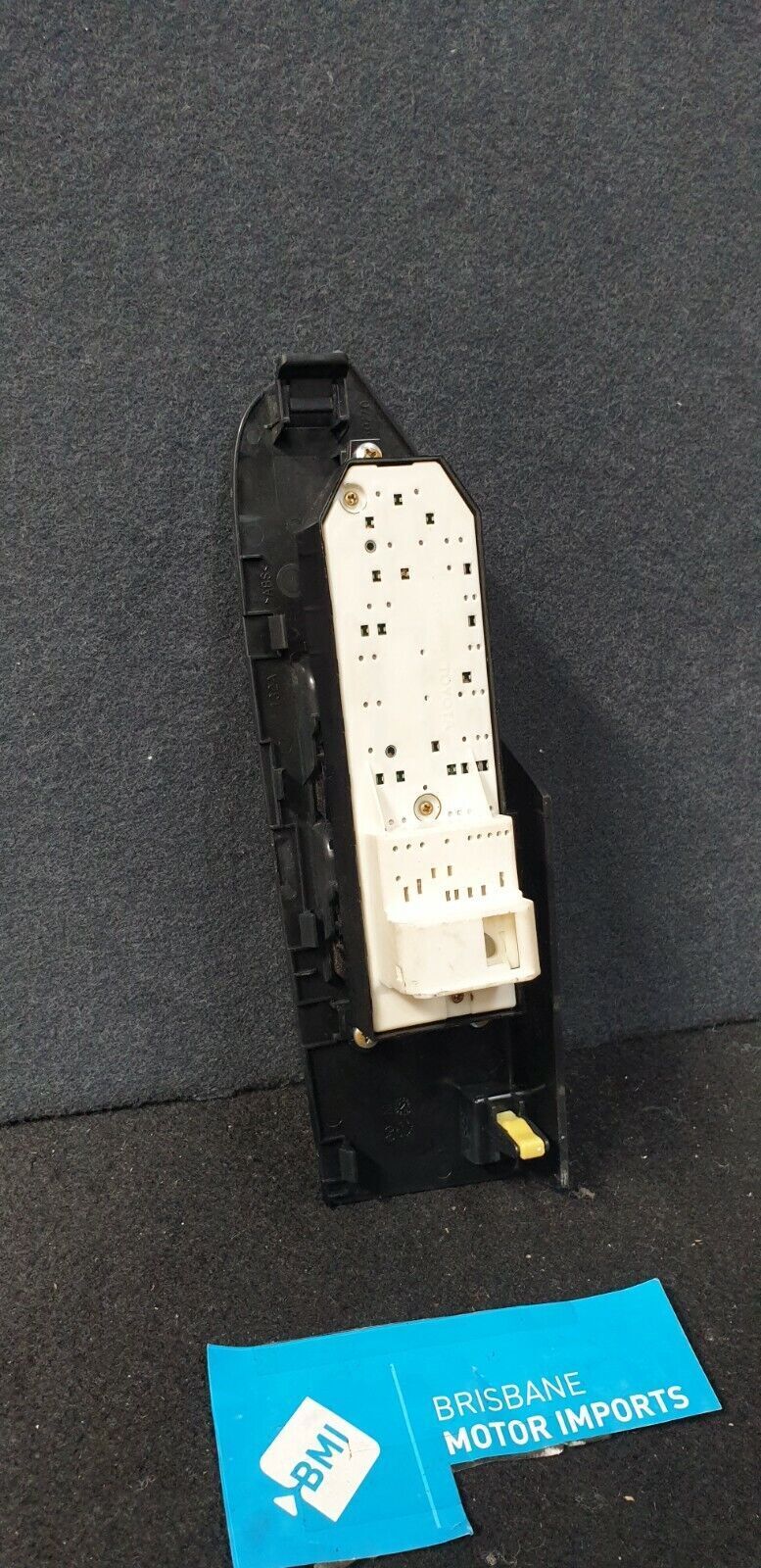 2014 TOYOTA COROLLA RIGHT FRONT (MASTER) WINDOW SWITCH - ZRE182R - 2012-15