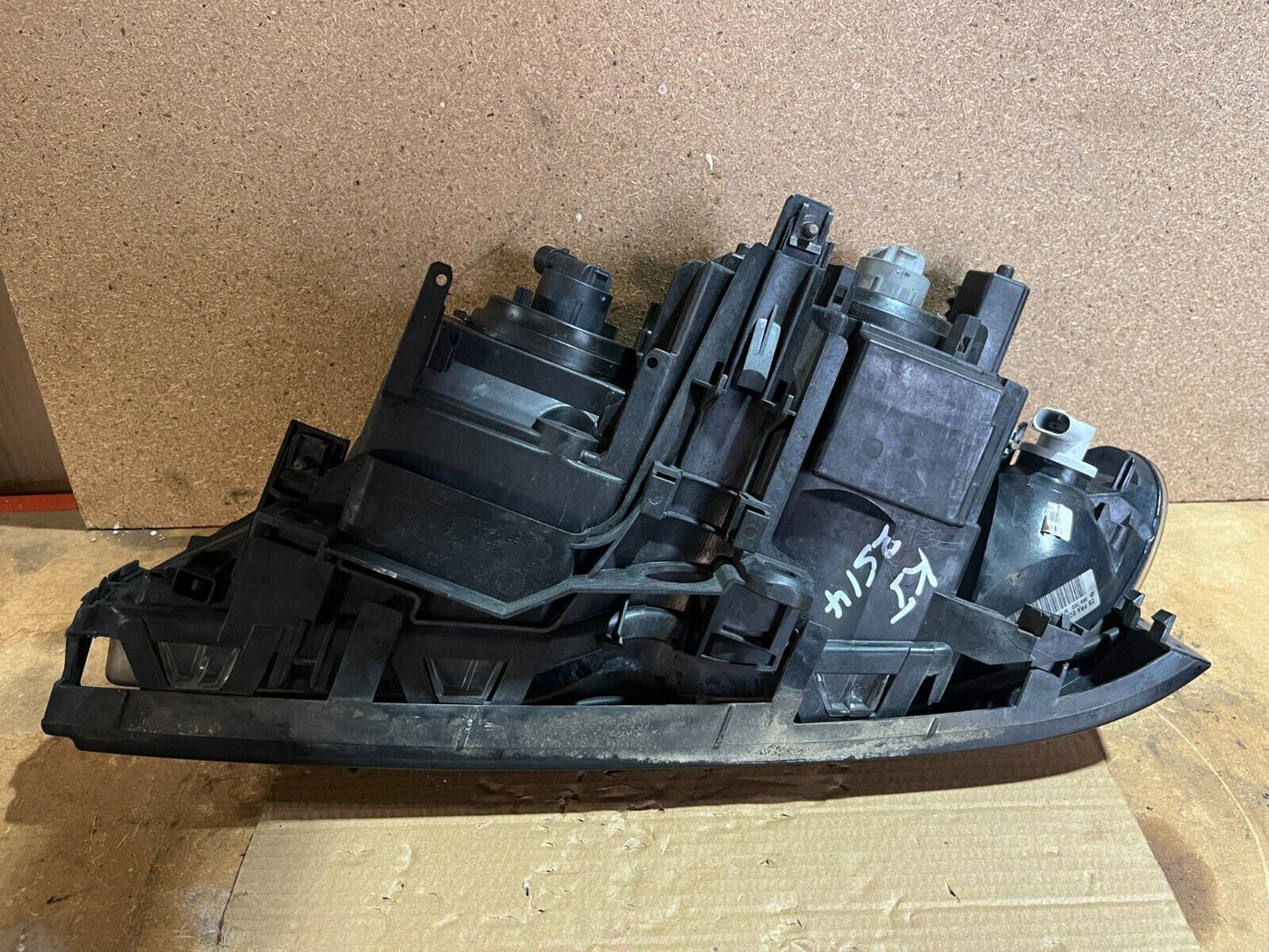 BMW E46 3 SERIES RH HEADLIGHT 02-04