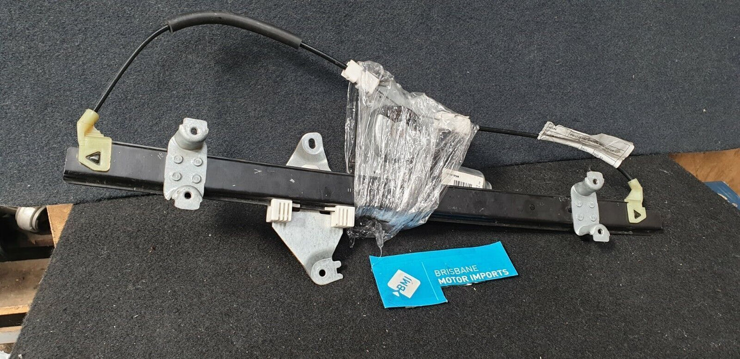 2011 NISSAN NAVARA RIGHT FRONT WINDOW REG/MOTOR - D40 (VIN=VSK) 2007-15