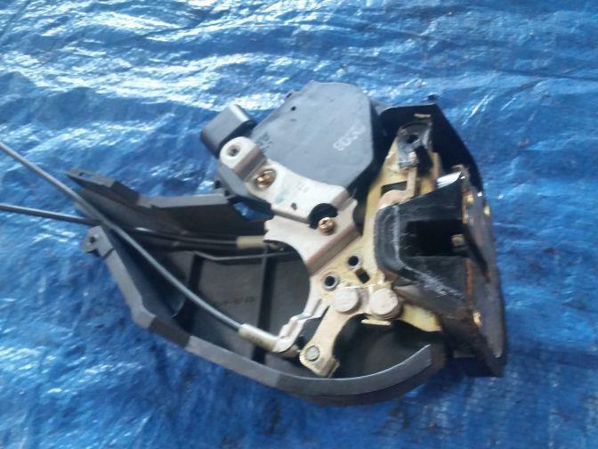 TOYOTA ALTEZZA RS200 SXE10 REAR LEFT DOOR LOCK ACTUATOR