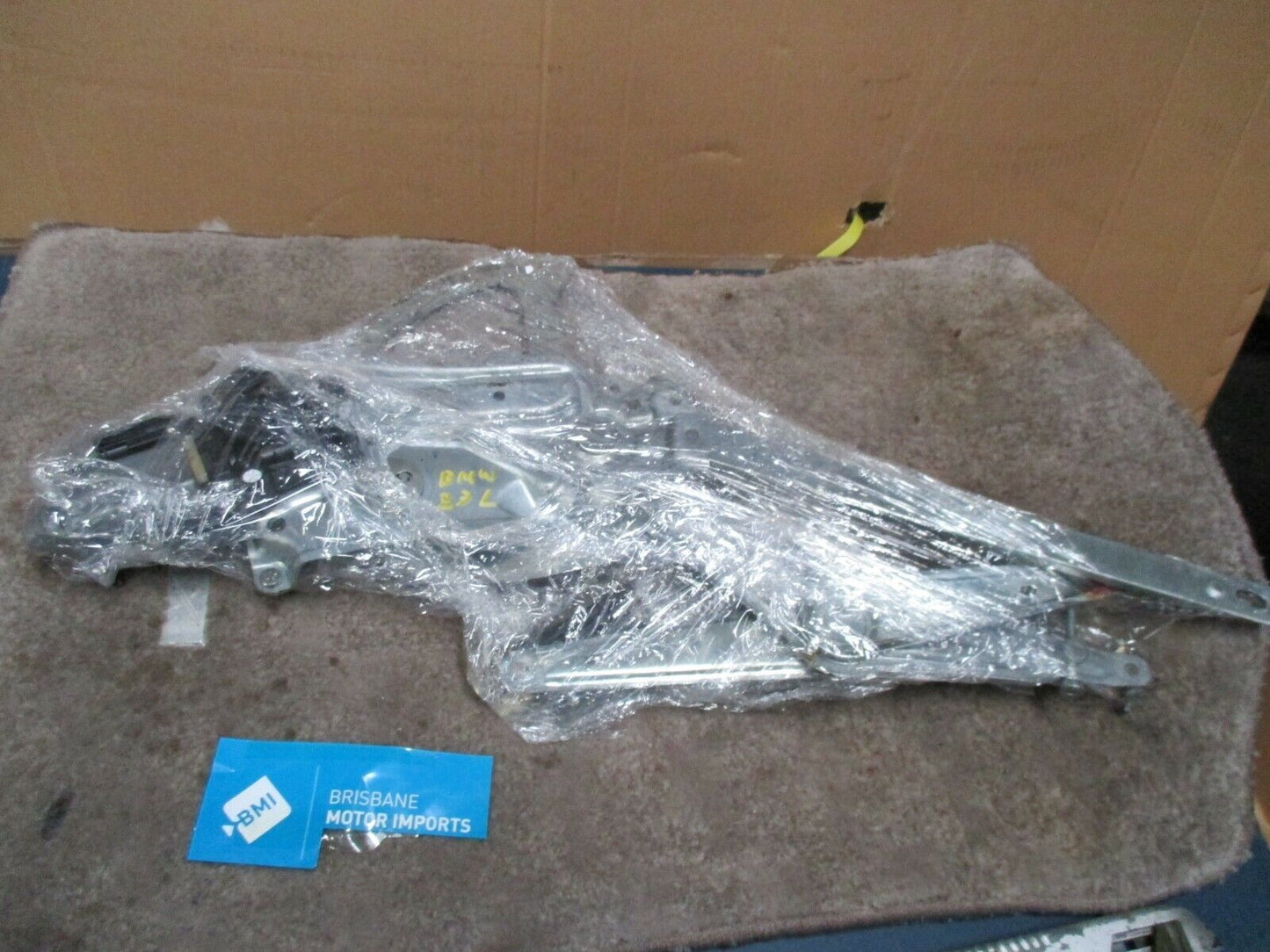 BMW Z3 LEFTHAND WINDOW REG/MOTOR YY2000 2.0L M SPEC