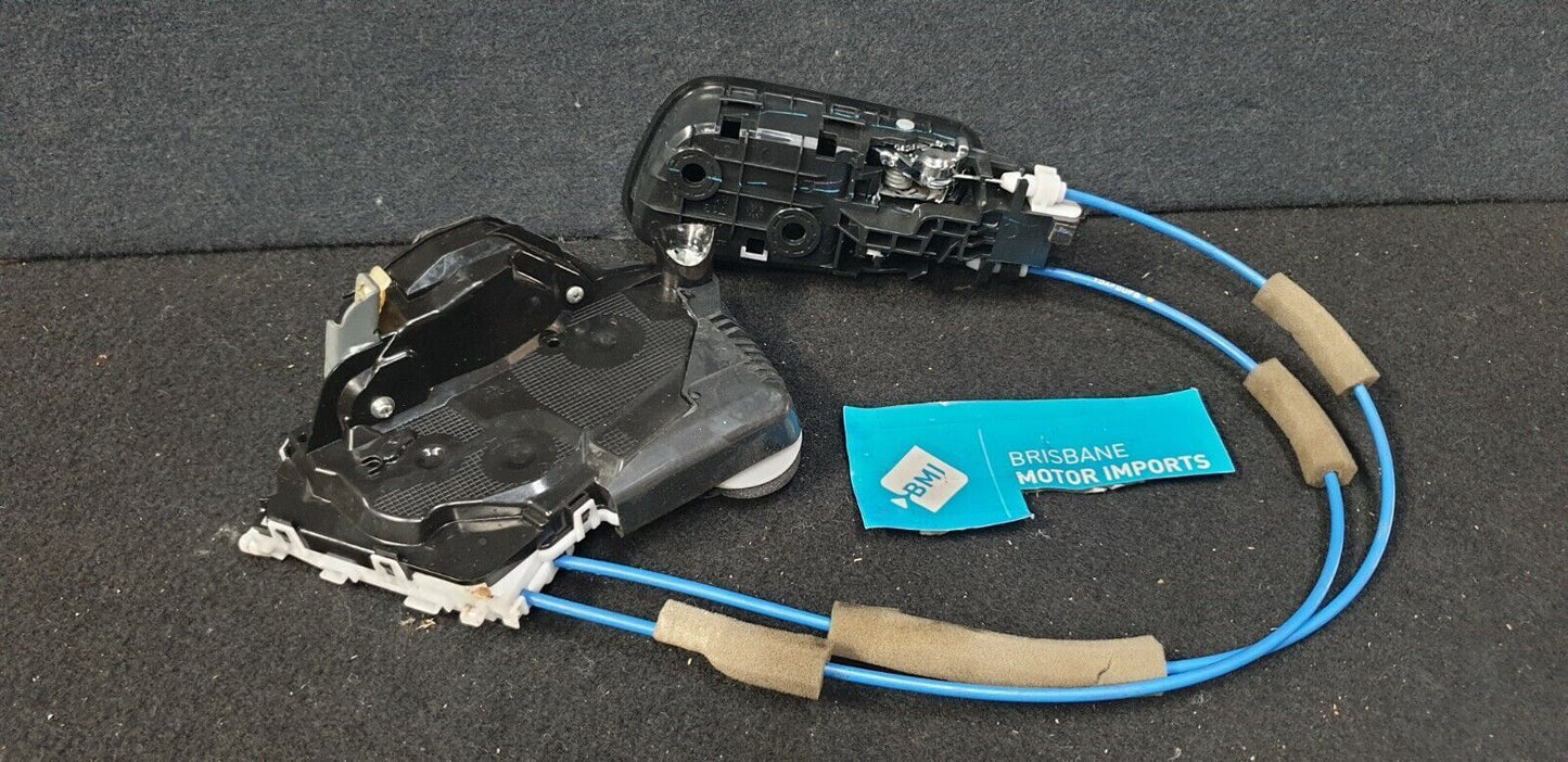 HONDA CRV RM SERIES RIGHT HAND FRONT DOOR LOCK MECHANISM -2012-17