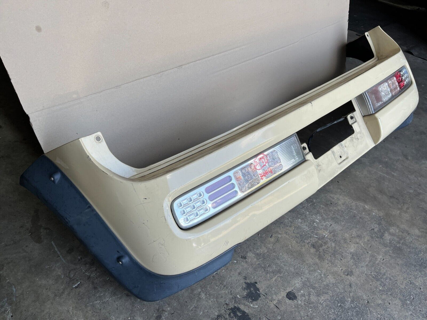 NISSAN CUBE Z11 REAR BUMPER