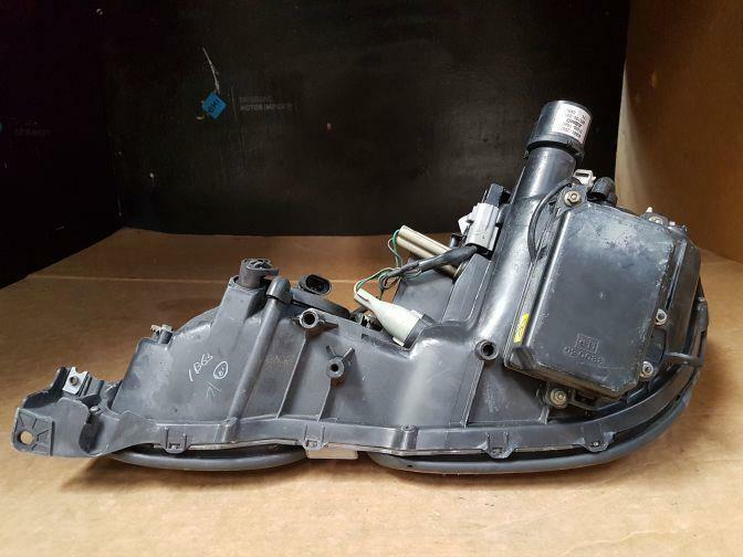 1996 TOYOTA ARISTO JZS161 RIGHT HAND HEADLIGHT HID JDM