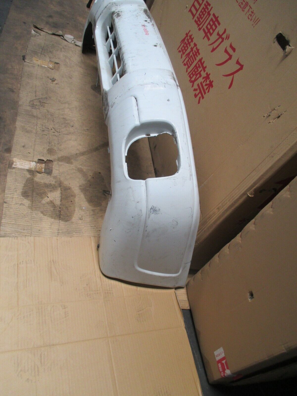 SUBARU FORESTER SF FRONT BUMPER COVER 1997-2000