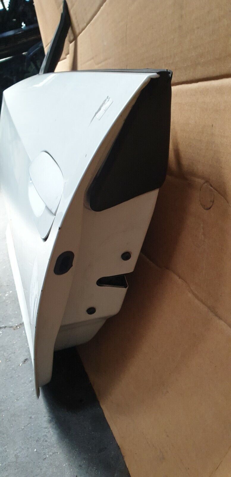 BMW Z4 2003-09 COUPE LEFT FRONT DOOR SHELL
