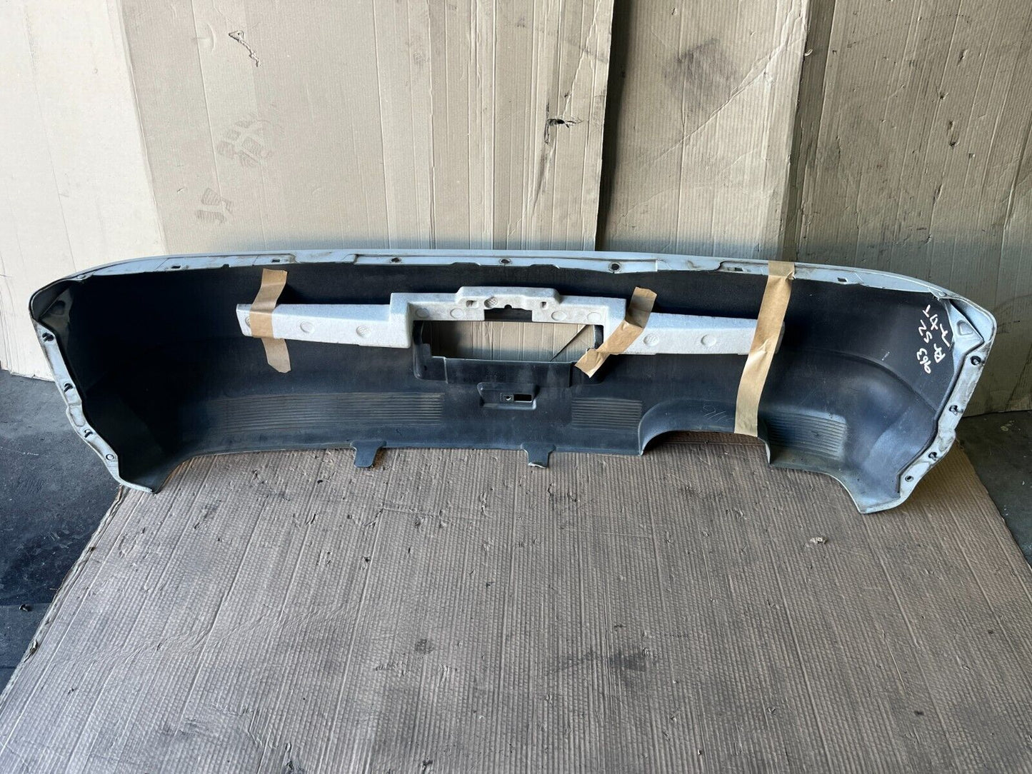 NISSAN SKYLINE E-HR33 SERIES 2 JDM OEM REAR BUMPER