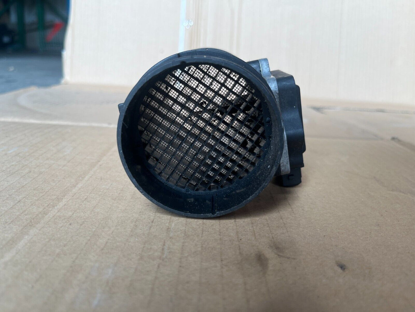 HOLDEN VECTRA 2.5L AIR FLOW METER 06/97-02/03