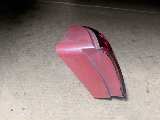 2006 MAZDA 2 DY NEO/MAXX RIGHT TAIL LIGHT 11/03-08/07