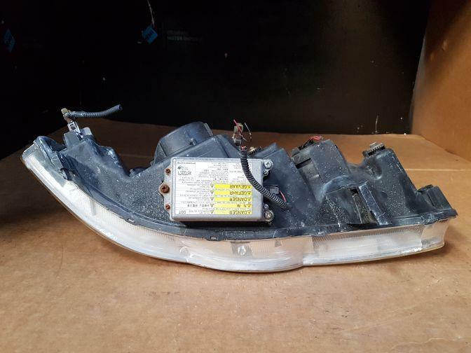 2004 HONDA ODYSSEY RB1 LEFT HID HEADLIGHT