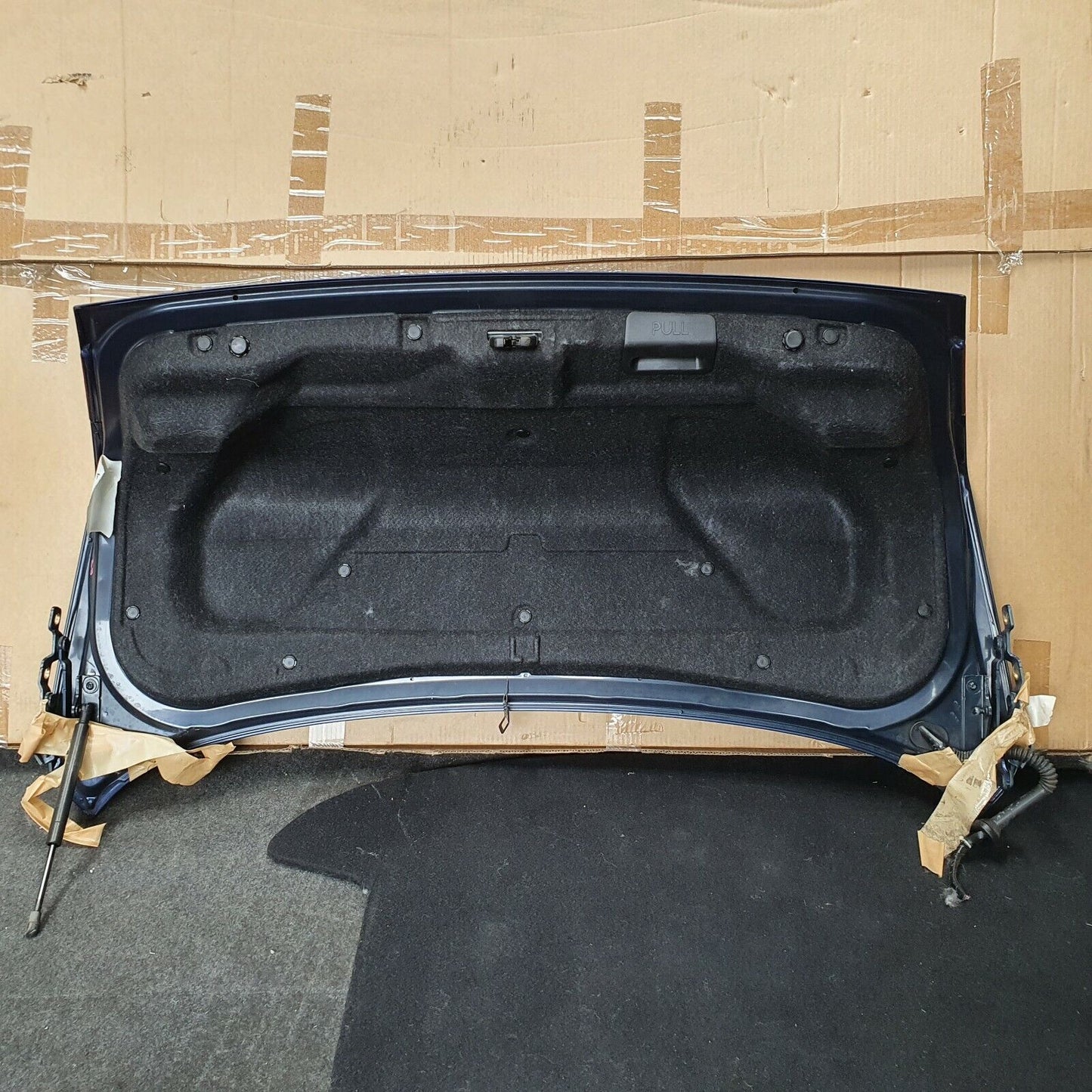 NISSAN SKYLINE V35 SEDAN BOOTLID DARK BLUE