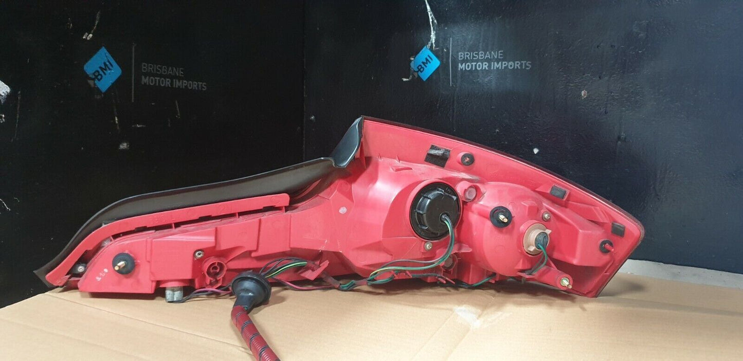 NISSAN SKYLINE COUPE CPV35 LEFT TAILLIGHT 2004