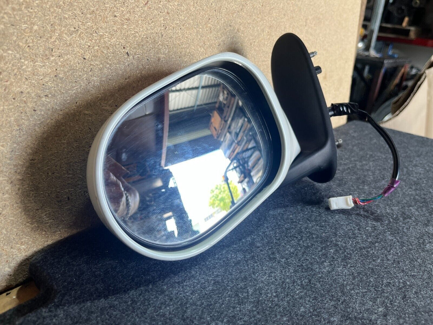 NISSAN CUBE Z12 LEFT HAND MIRROR 08-19