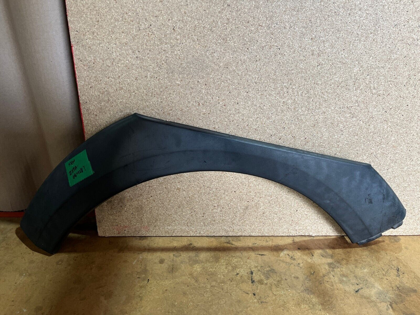 MITSUBISHI COLT RG REAR RH WHEEL ARCH FLARE