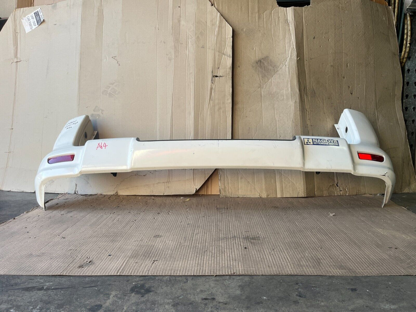 MITSUBISHI DELICA PD6W REAR BUMPER