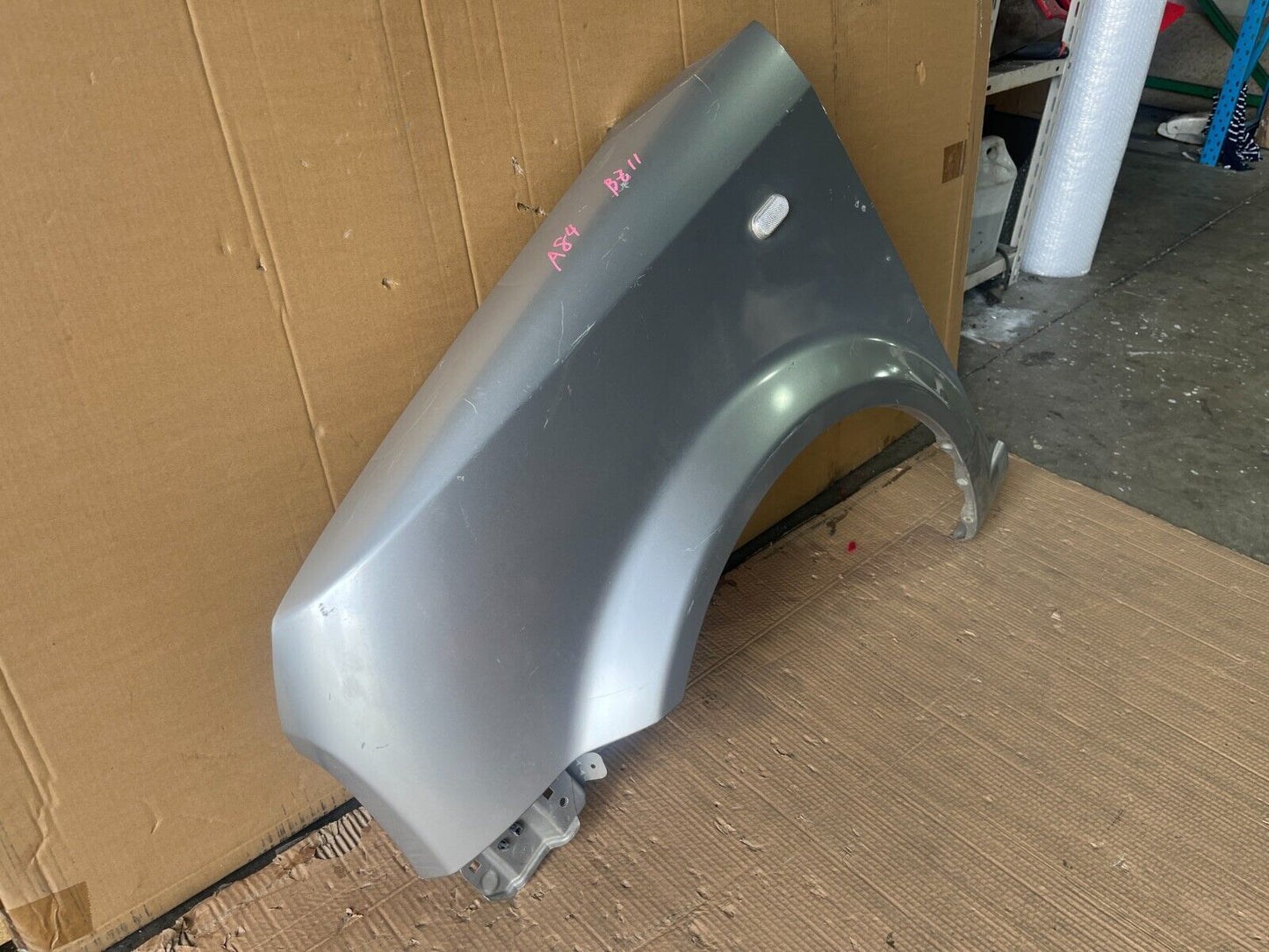 NISSAN CUBE Z11 FRONT LEFT GUARD