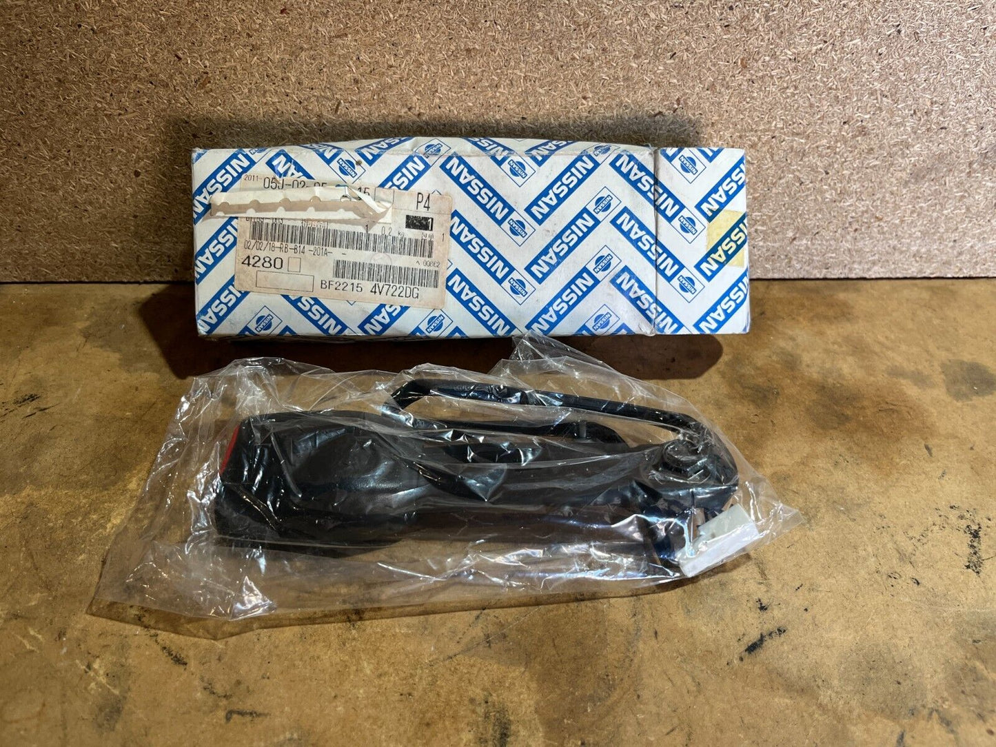 NISSAN SKYLINE R34 BRAND NEW OEM BUCKLE STALK