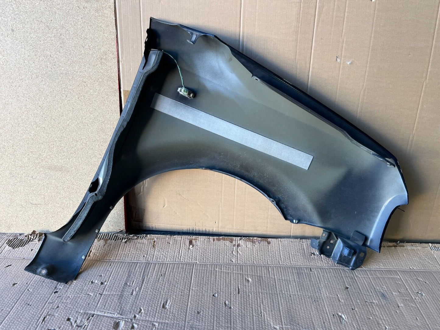 NISSAN CUBE Z11 FRONT LEFT GUARD