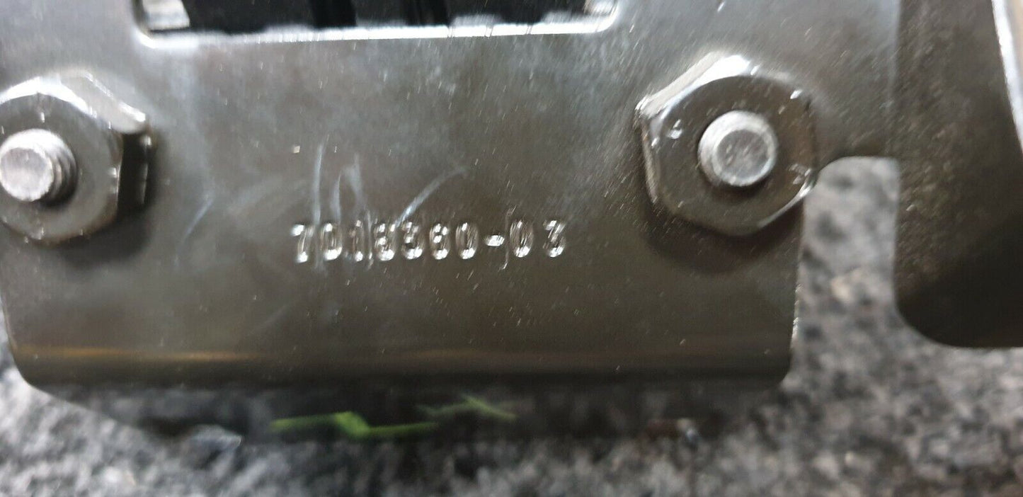 BMW Z4 CONVERTIBLE ROOF LOCK MECHANISM - 2002-08