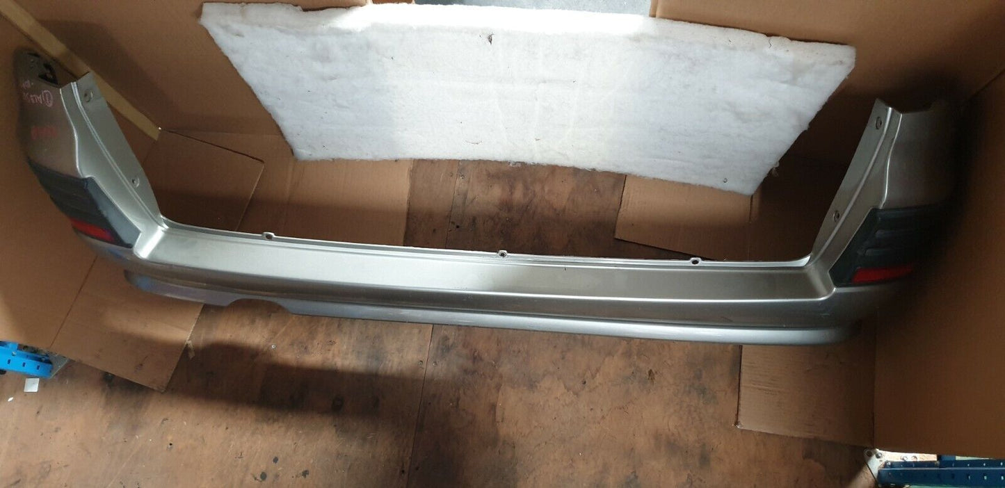 REAR BUMPER FROM NISSAN ELGRAND E50 - 1997-2002 -NON PARK SENSOR/SPOILER TYPE