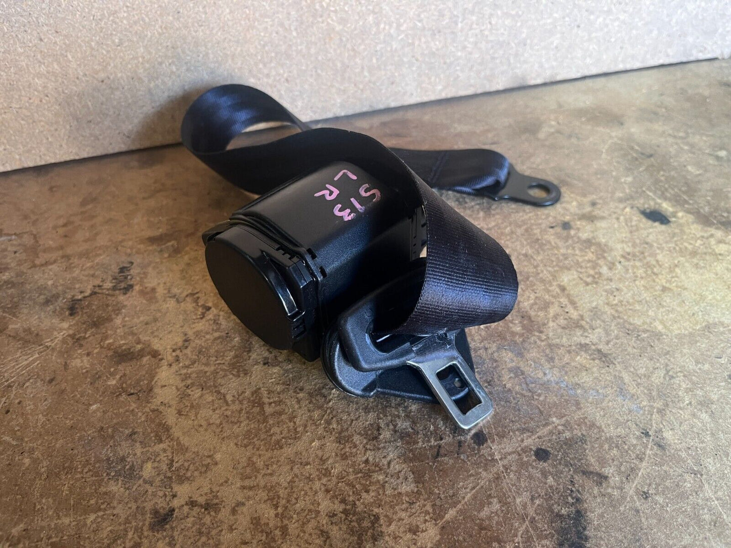 NISSAN SLIVIA S13 REAR LEFT SEAT BELT 1988-95