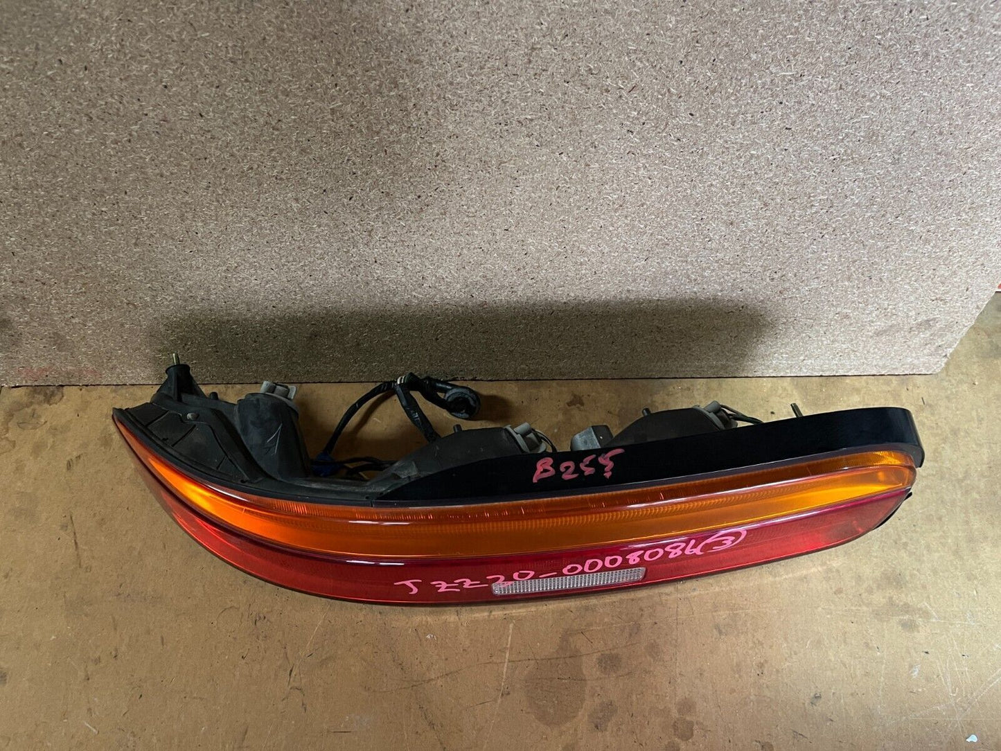 TOYOTA SOARER SC400 LH TAILLIGHT 1992