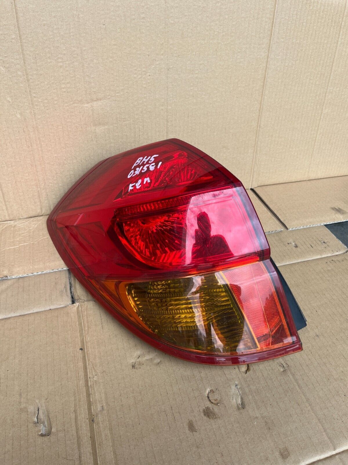 SUBARU LIBERTY LEGACY BH5 LH TAILLIGHT