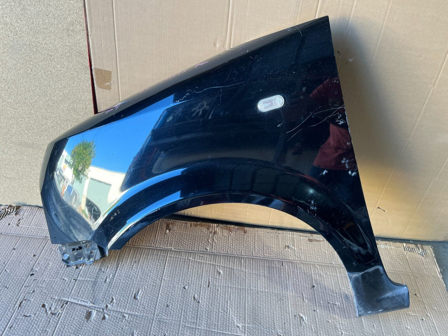 NISSAN CUBE Z11 FRONT LEFT GUARD