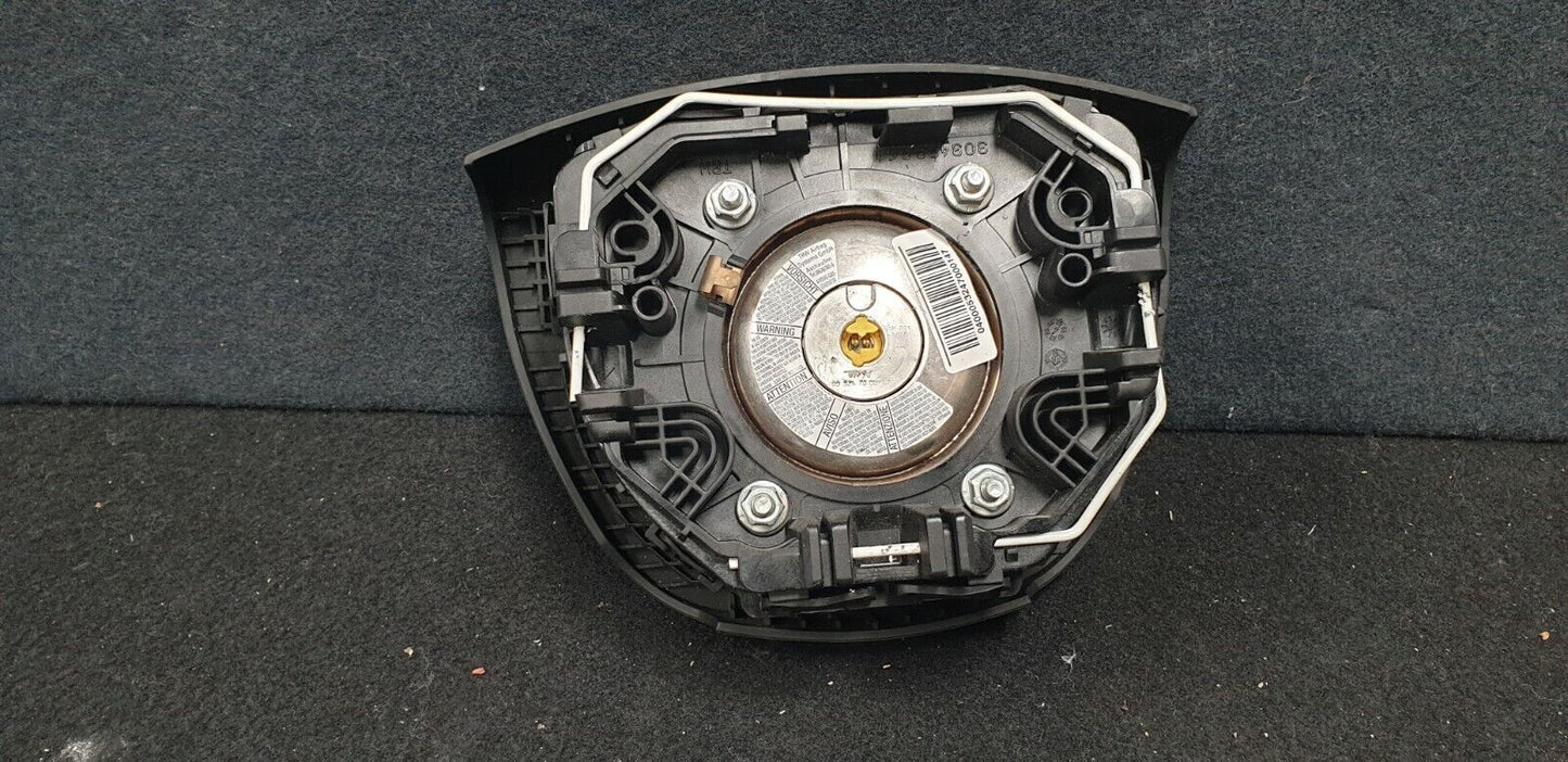 FORD FOCUS STEERING WHEEL CENTRE LS 2005-07