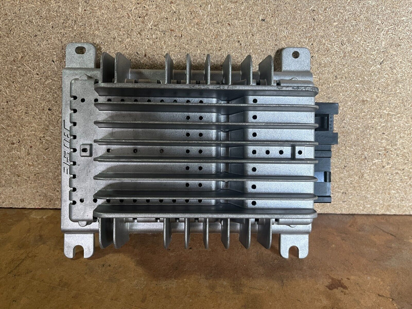 MAZDA RX8 FE BOSE AMPLIFIER 07/03-06/08