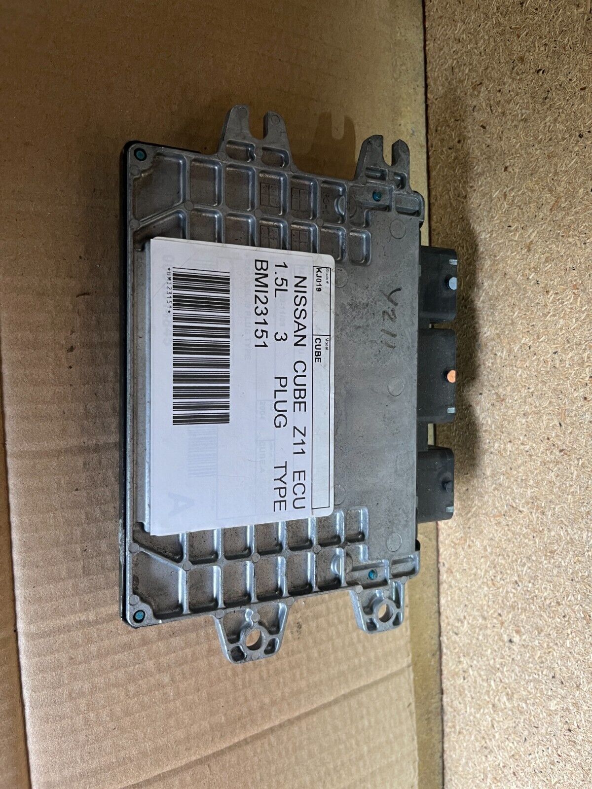 NISSAN CUBE Z11 ECU AUTO 1.5L 3 PLUG TYPE