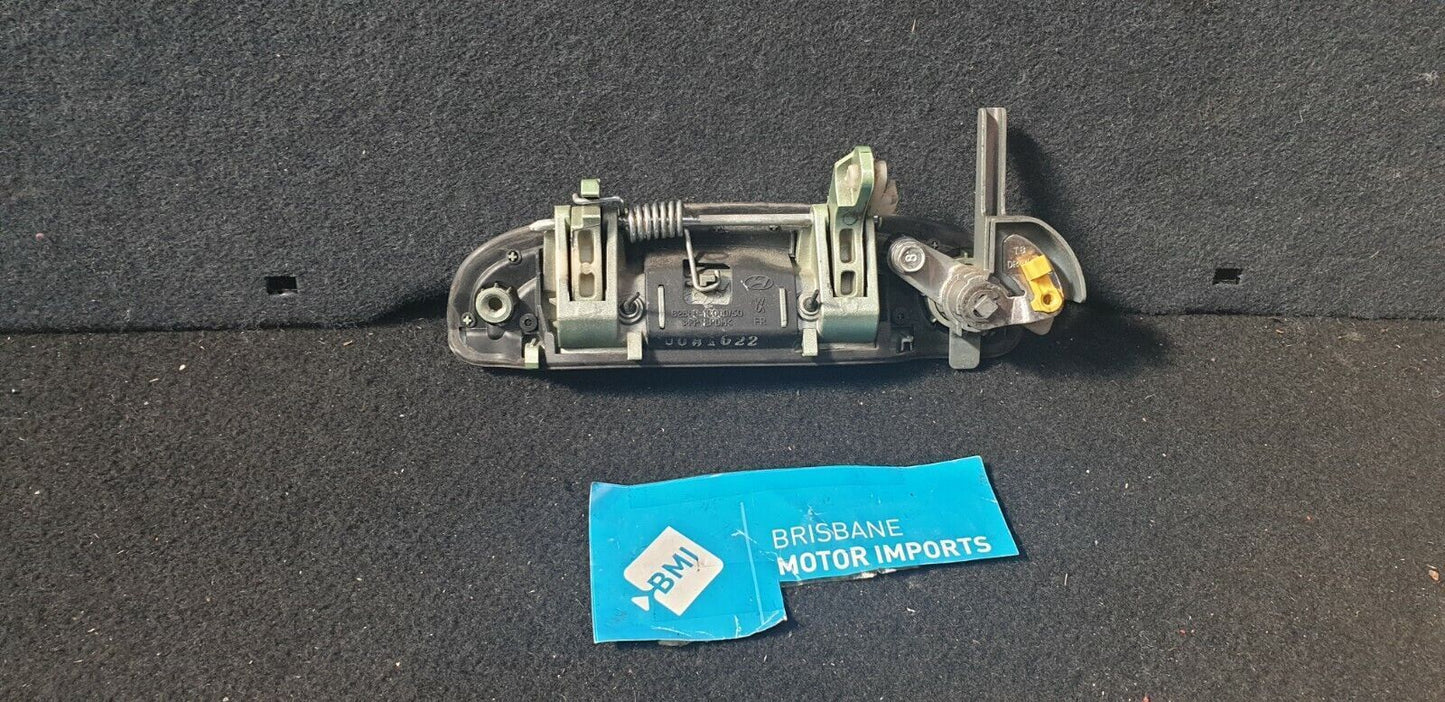 HYUNDAI GETZ RIGHT FRONT DOOR OUTER HANDLE TB MODEL 2002-11 GREEN