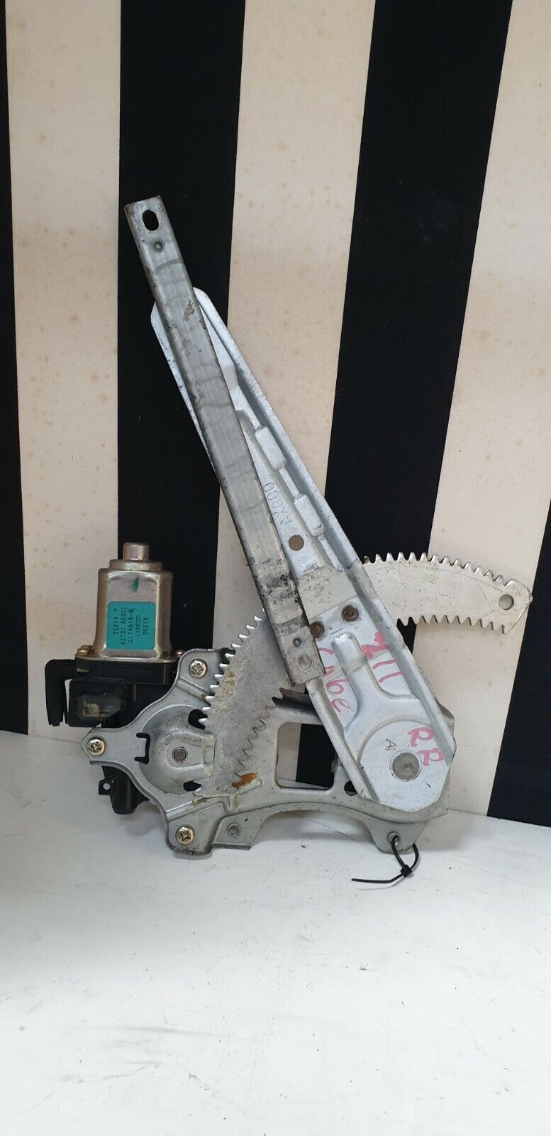 NISSAN CUBE Z11 2002-2008 RIGHT REAR WINDOW REGULATOR