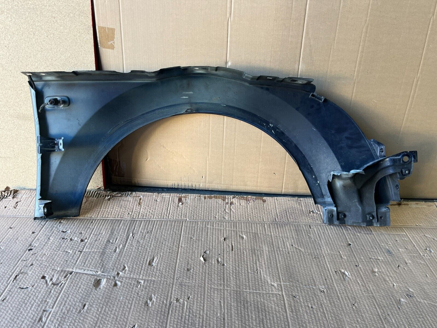 AUDI TT 8N FRONT LEFT GUARD 98-06