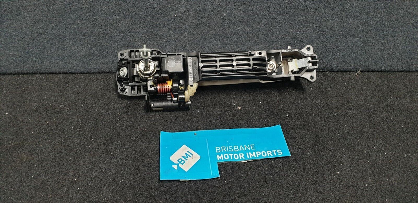 2009 TOYOTA COROLLA RIGHT FRONT OUTER DOOR HANDLE - ZRE152/153R - 2007-13