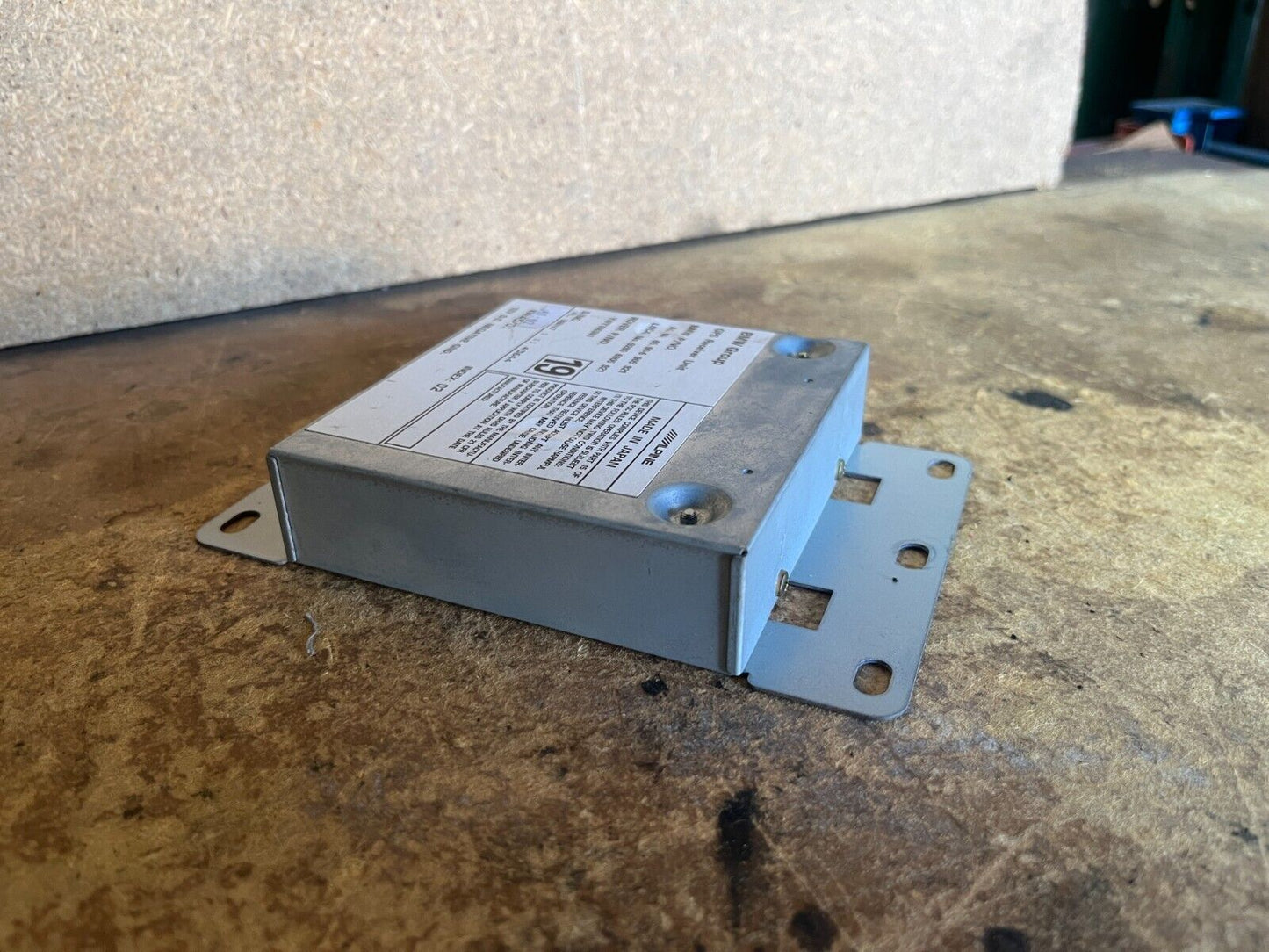 BMW SERIES 7 GPS RECEVER UNIT E65/E66 02/02-12/08