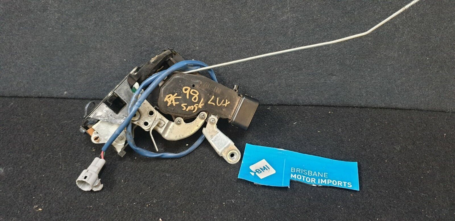 TOYOTA HILUX 1997-2005 RIGHT FRONT DOOR LOCK MECHANISM
